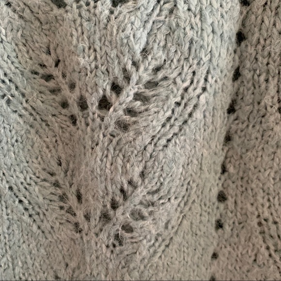 ❌‼️SOLD‼️❌ American Eagle Outfitters Blue Sweater - Picture 4 of 9